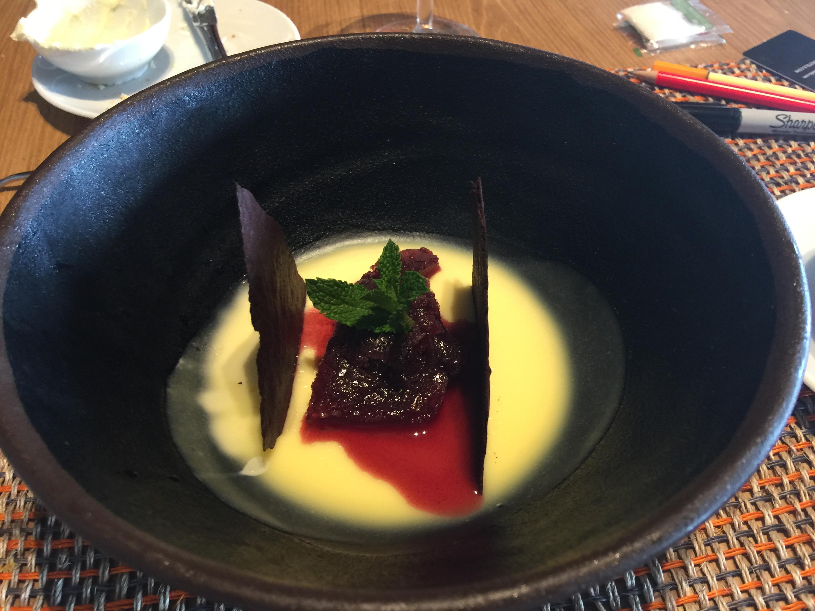 Hotel Movich Buro 51 Barranquilla  Esterno foto A dessert at the restaurant