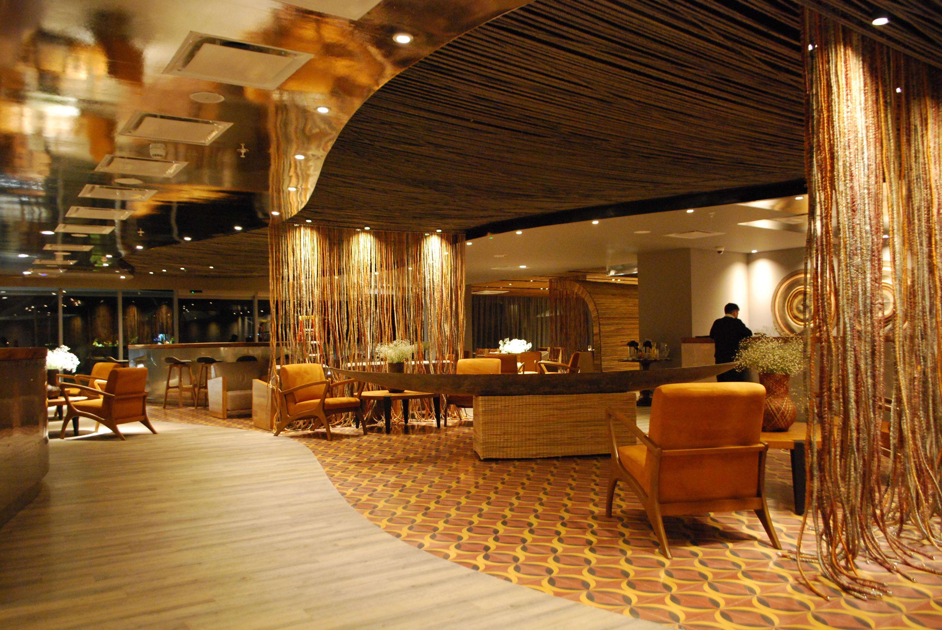 Hotel Movich Buro 51 Barranquilla  Esterno foto The interior of the lounge