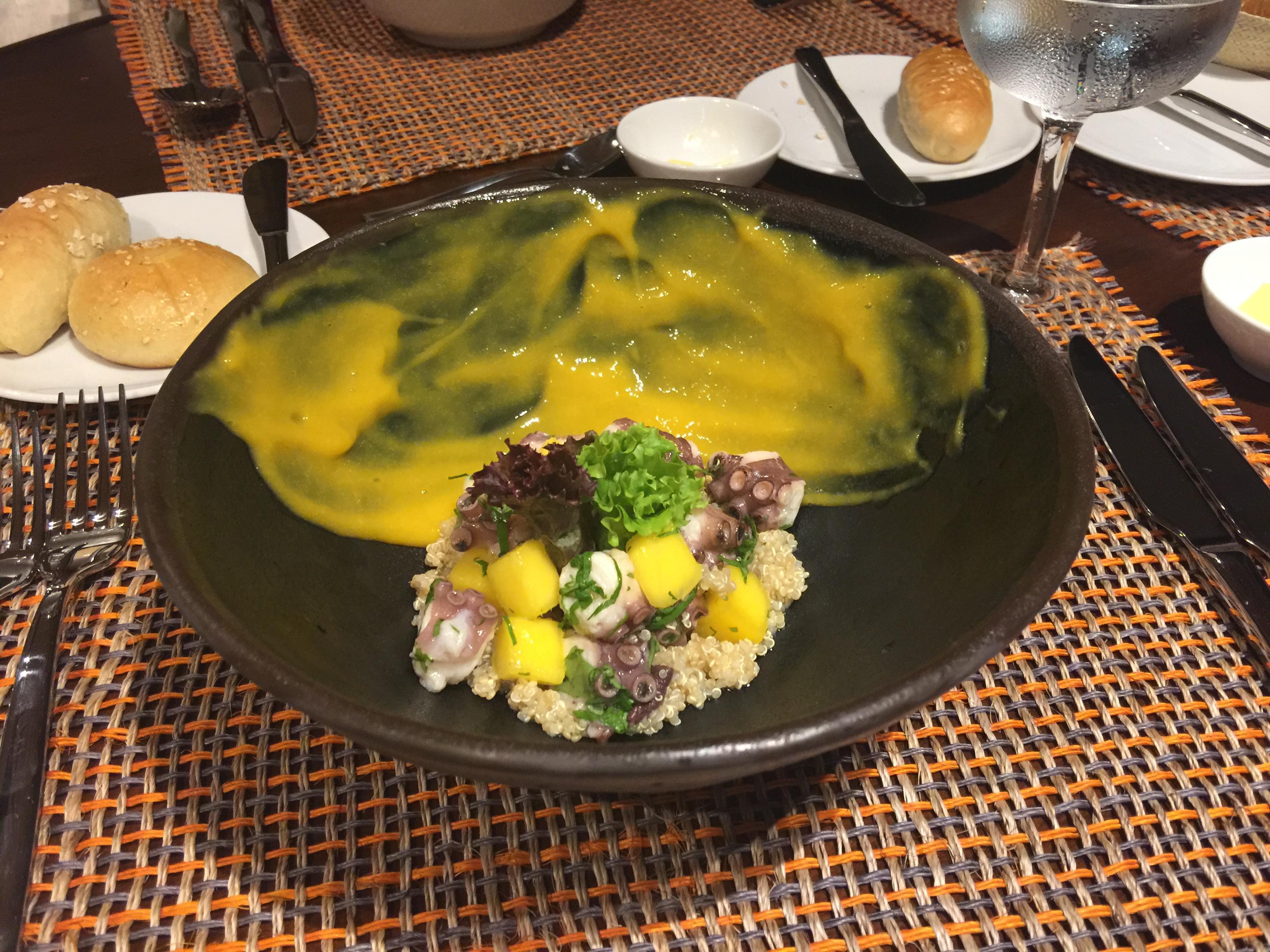 Hotel Movich Buro 51 Barranquilla  Esterno foto Ceviche with mango