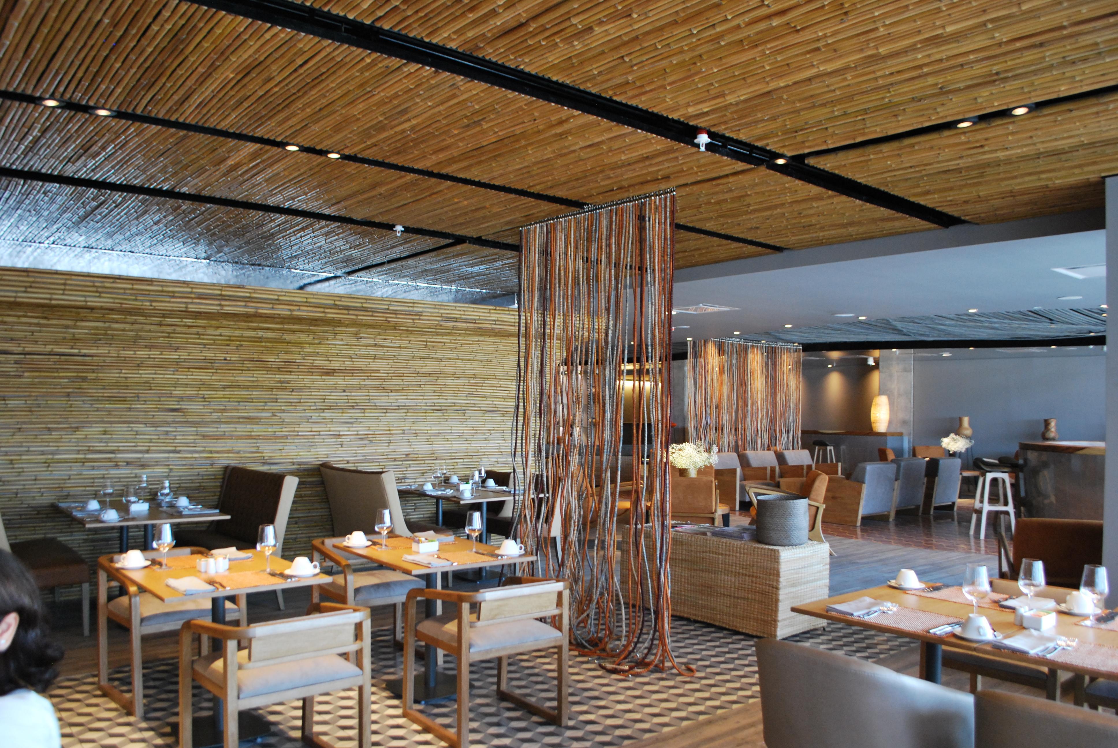 Hotel Movich Buro 51 Barranquilla  Esterno foto The interior of the restaurant