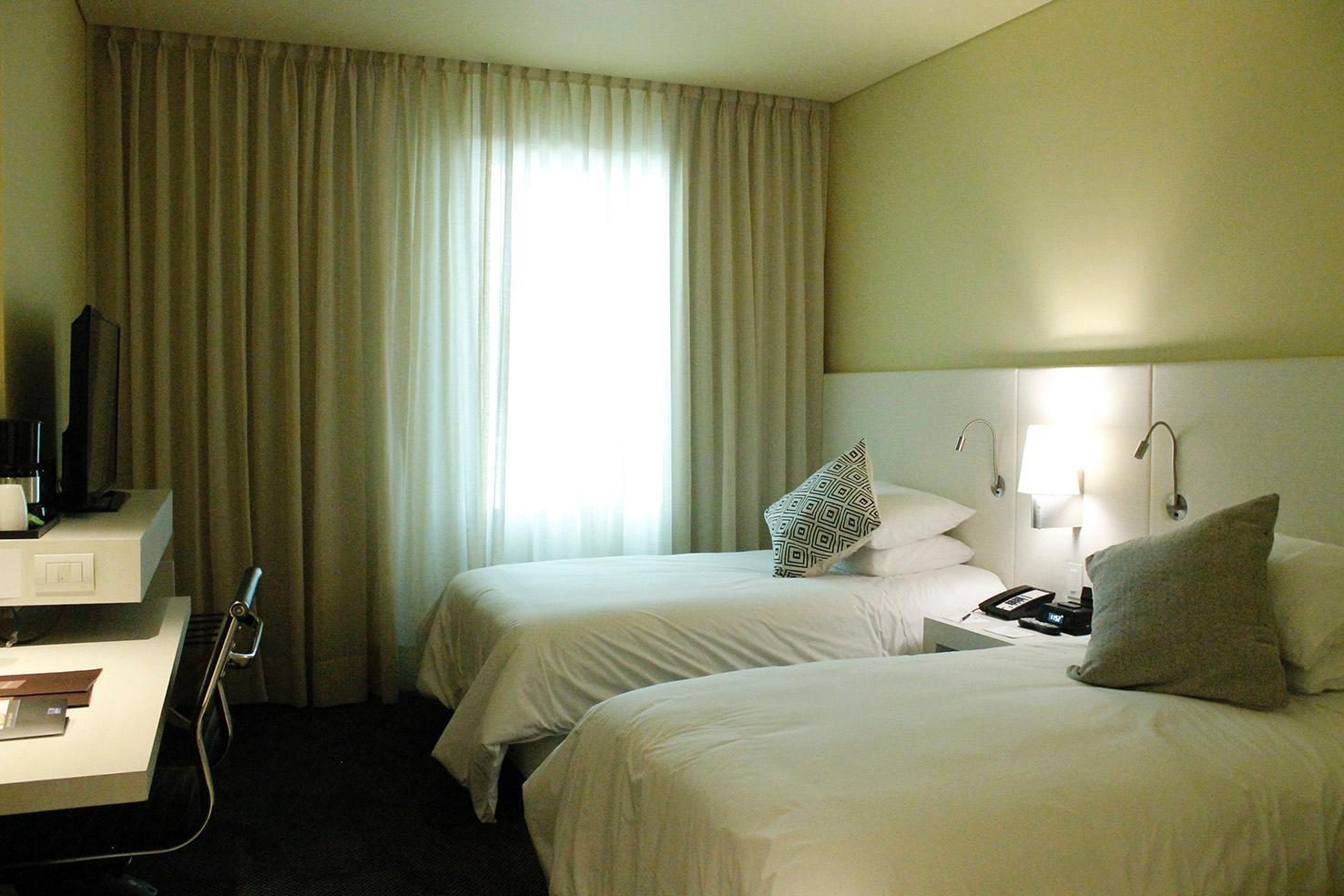Hotel Movich Buro 51 Barranquilla  Esterno foto A room at the hotel