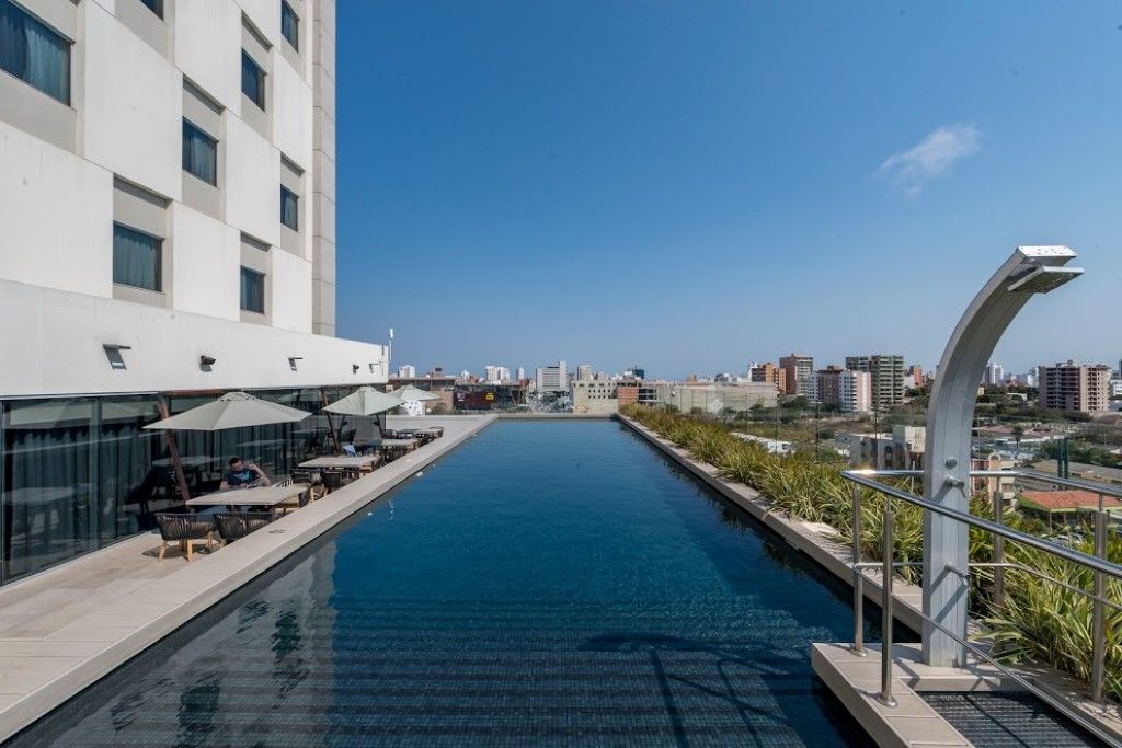 Hotel Movich Buro 51 Barranquilla  Esterno foto The rooftop pool