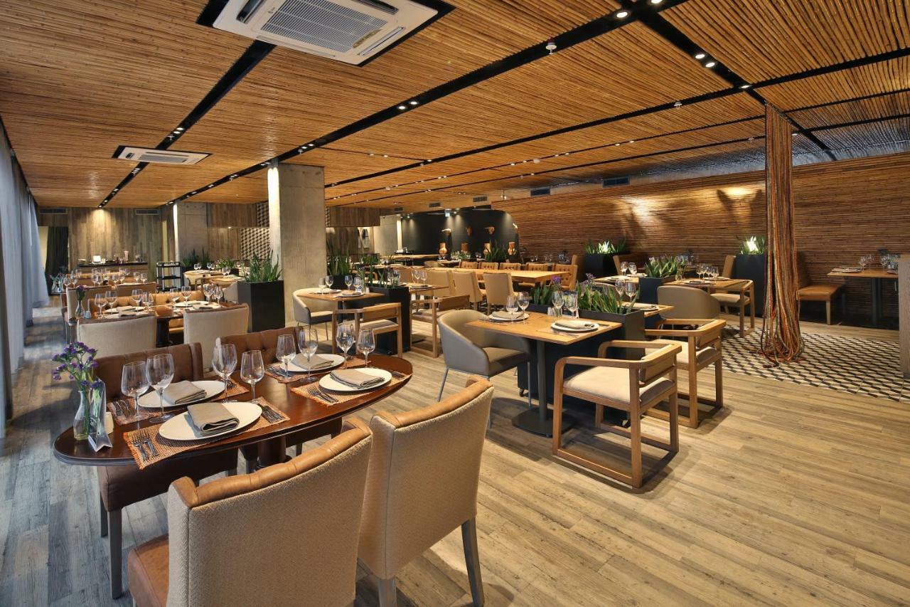 Hotel Movich Buro 51 Barranquilla  Esterno foto Restaurant in the hotel